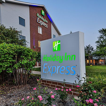 Holiday Inn Express Chicago Northwest-Vernon Hills By Ihg Luaran gambar
