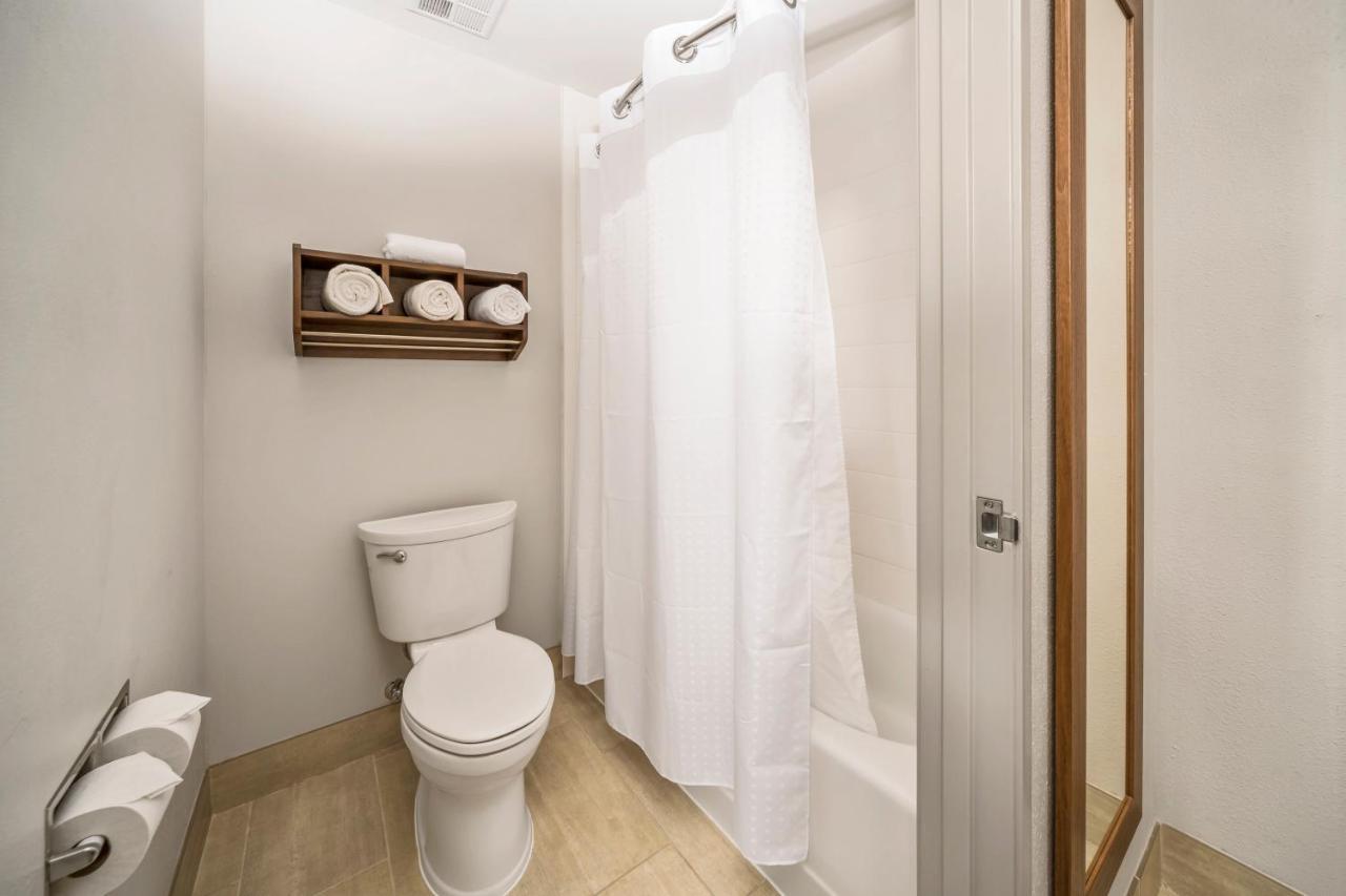 Holiday Inn Express Chicago Northwest-Vernon Hills By Ihg Luaran gambar