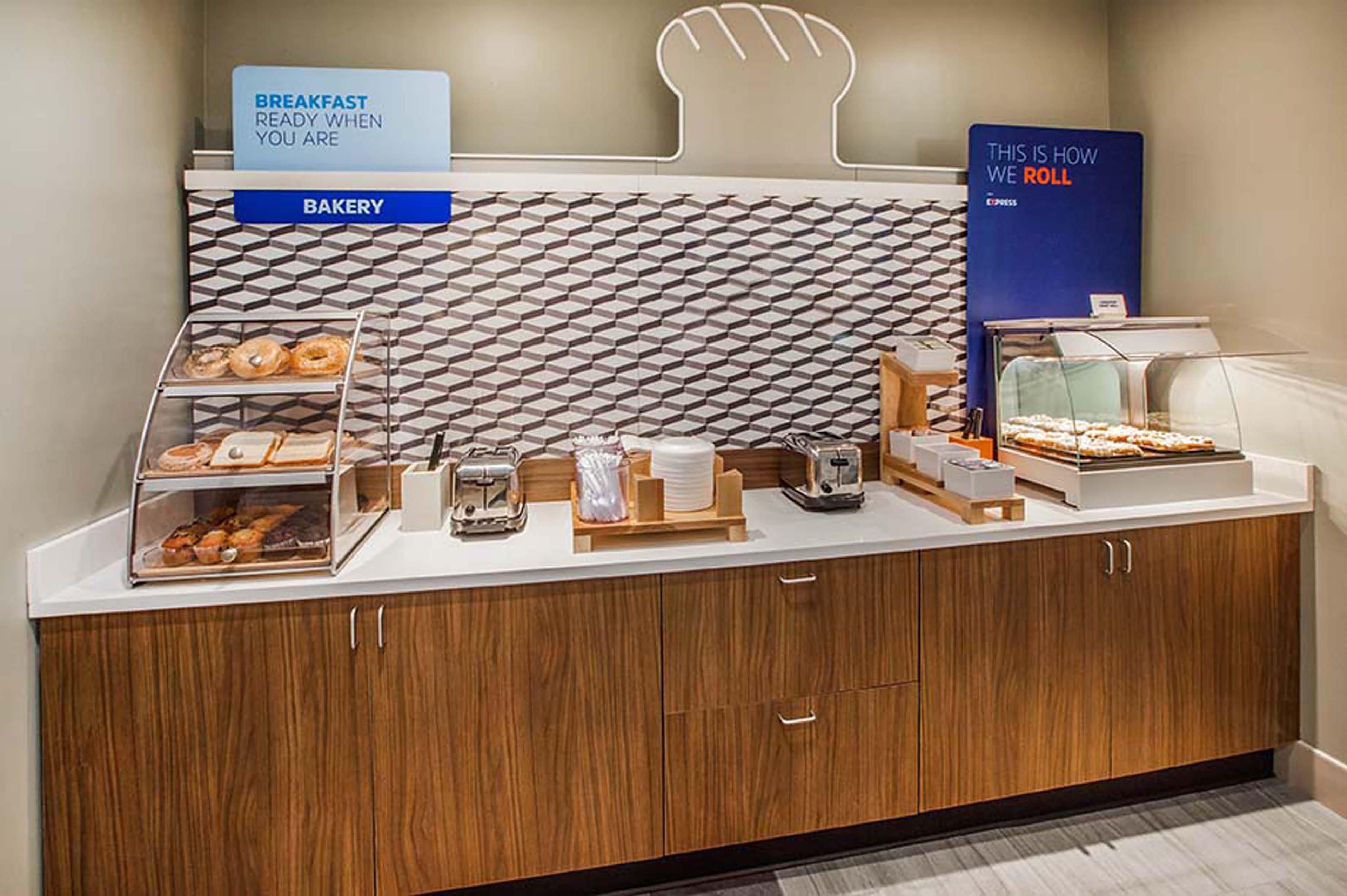 Holiday Inn Express Chicago Northwest-Vernon Hills By Ihg Luaran gambar