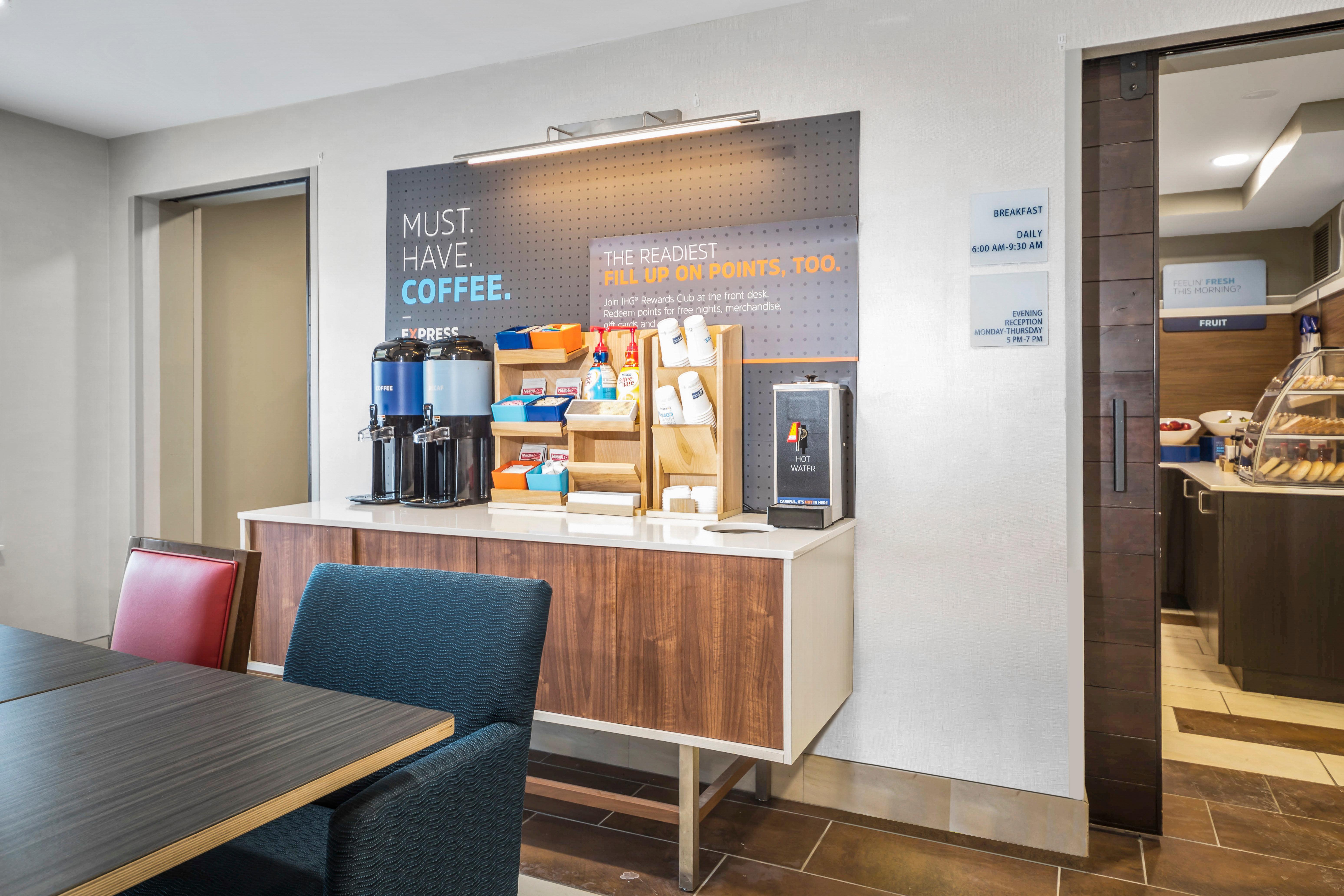 Holiday Inn Express Chicago Northwest-Vernon Hills By Ihg Luaran gambar