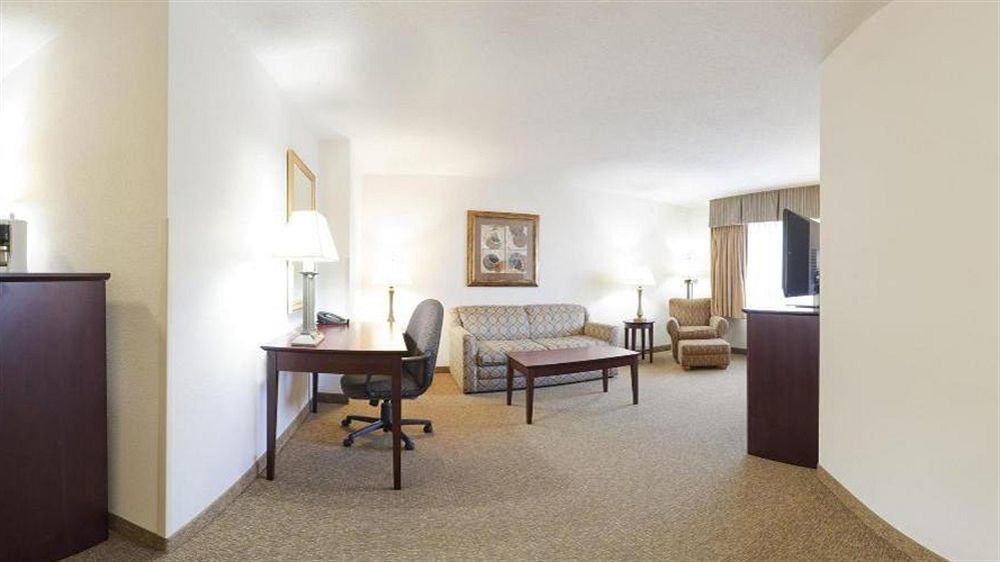 Holiday Inn Express Chicago Northwest-Vernon Hills By Ihg Luaran gambar
