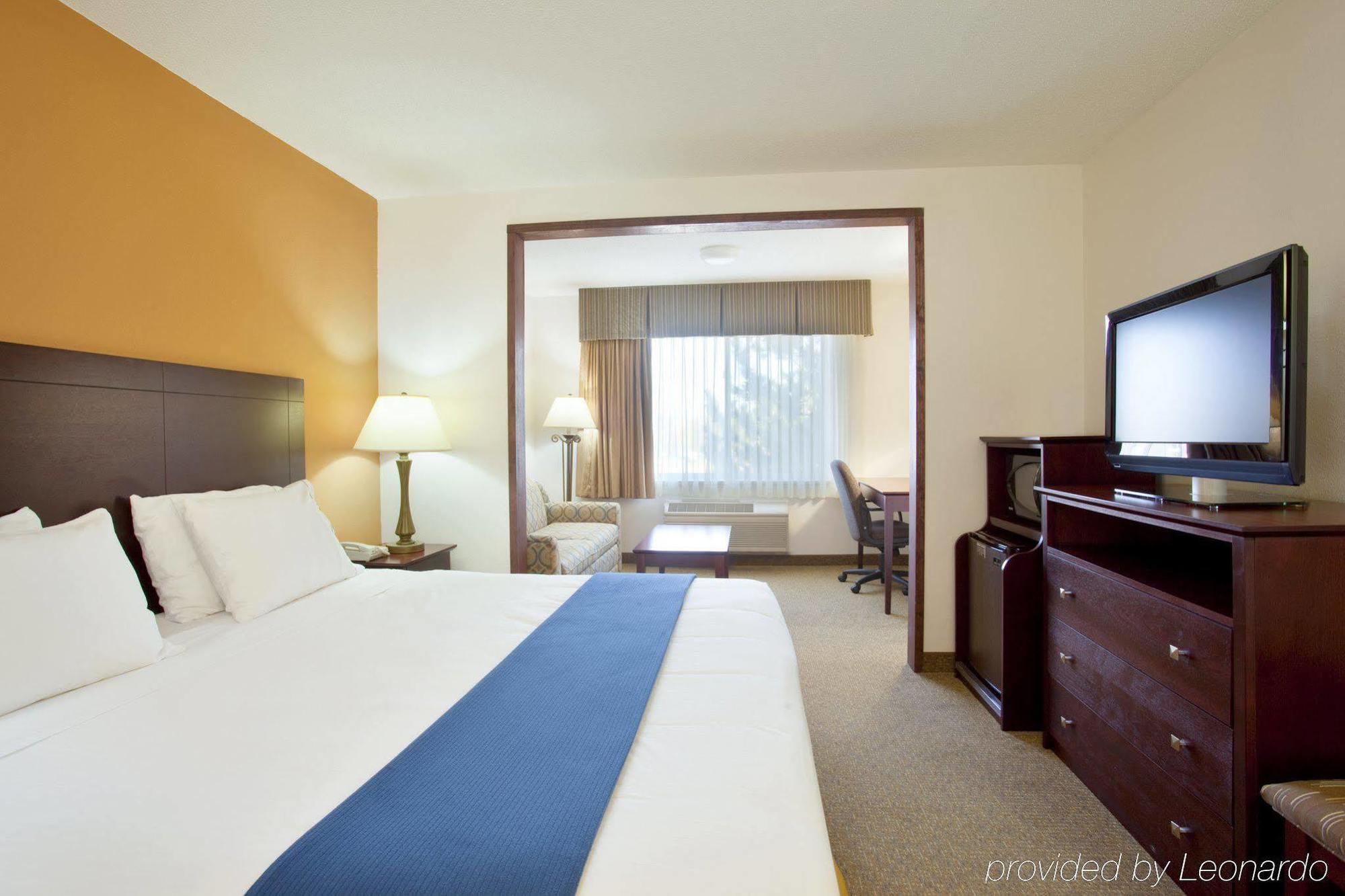 Holiday Inn Express Chicago Northwest-Vernon Hills By Ihg Bilik gambar