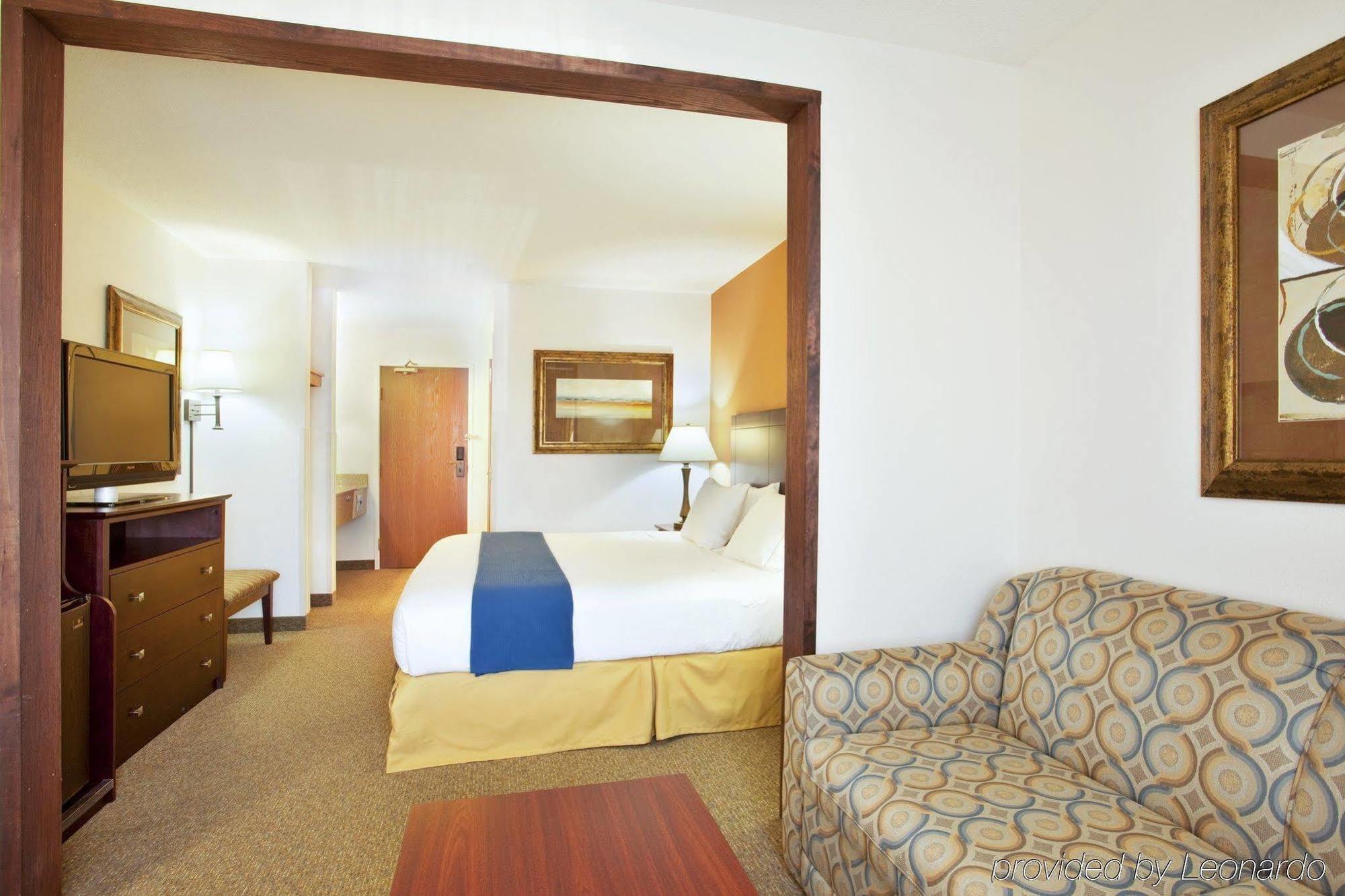 Holiday Inn Express Chicago Northwest-Vernon Hills By Ihg Bilik gambar