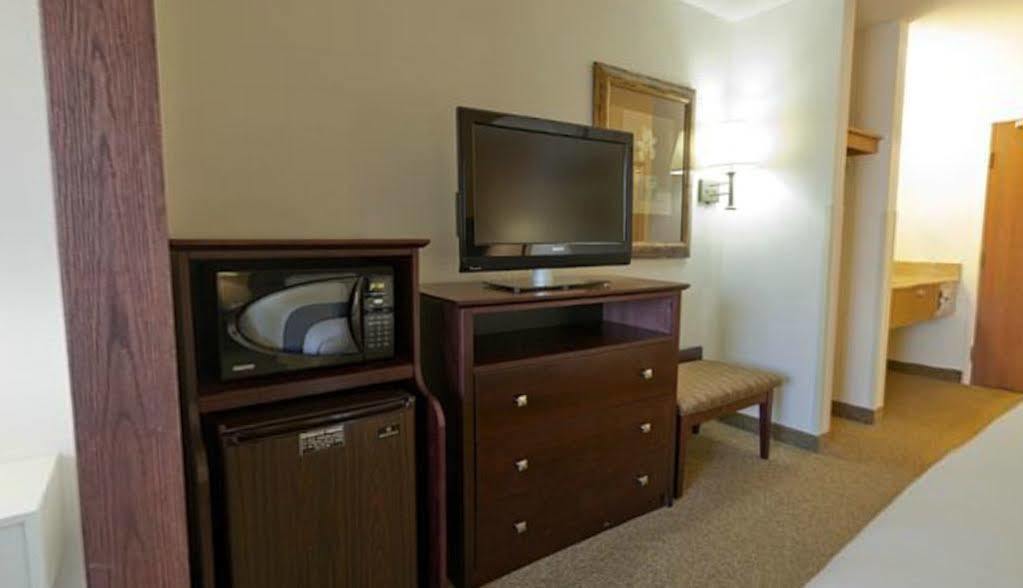 Holiday Inn Express Chicago Northwest-Vernon Hills By Ihg Luaran gambar
